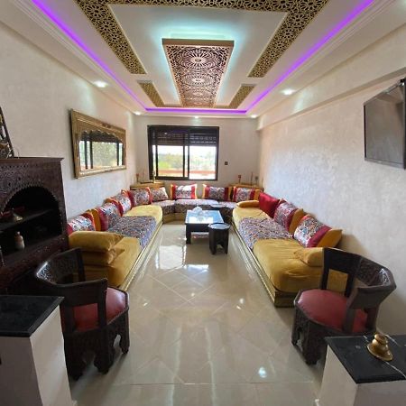 Charmant Logement Avec Parking Residenciel Sans Piscine Apartment Marrakesh Ngoại thất bức ảnh