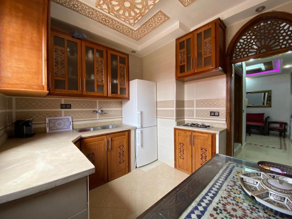 Charmant Logement Avec Parking Residenciel Sans Piscine Apartment Marrakesh Ngoại thất bức ảnh