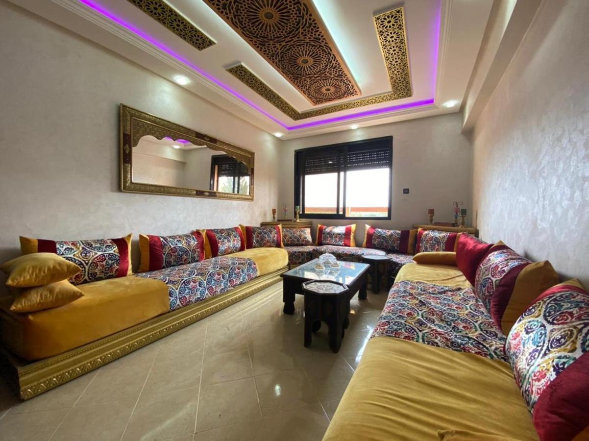 Charmant Logement Avec Parking Residenciel Sans Piscine Apartment Marrakesh Ngoại thất bức ảnh